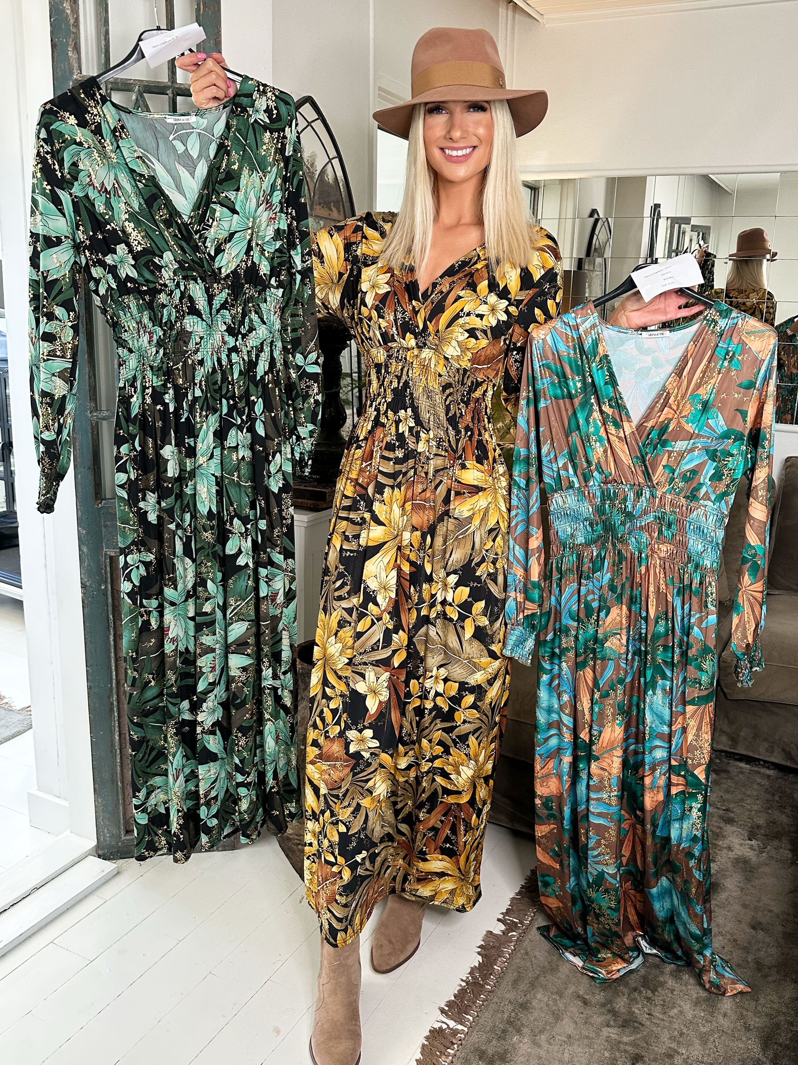 Pams L/S - Lang elastisk kjole i krølfrit stof med lange ærmer